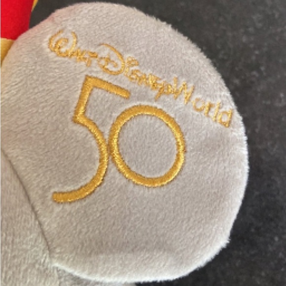 Disney Mickey Mouse: The Main Attraction Plush Dumbo The Flying Limited Release - Picture 7 of 7